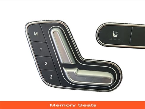 Used 2020 Mercedes-Benz GLB 250 4MATIC image 33