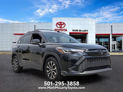 Used 2024 Toyota Corolla Cross AWD Hybrid image 7