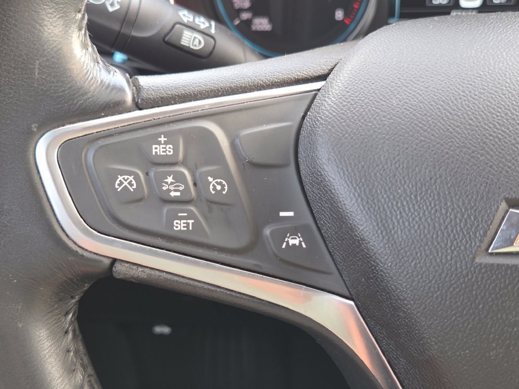 Used 2018 Chevrolet Malibu LT w/ Driver Confidence Package FWD image 16