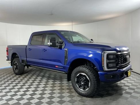 Used 2026 Ford F350 Lariat w/ Tremor Off-Road Package AWD/4WD image 3