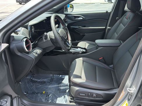 New 2026 Chevrolet Trax RS w/ Driver Confidence Package FWD image 10