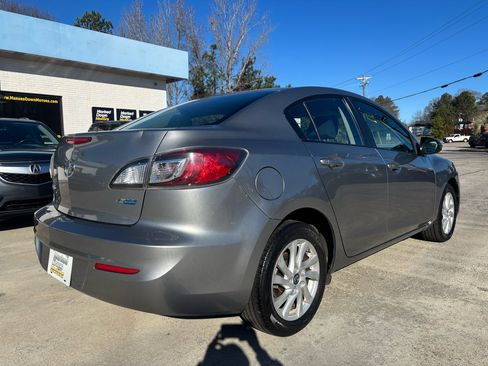 Used 2013 MAZDA MAZDA3 i Touring image 8