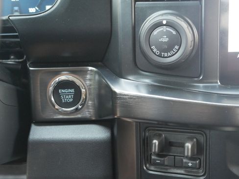 Certified 2024 Ford F250 Lariat w/ Lariat Ultimate Package AWD/4WD image 9