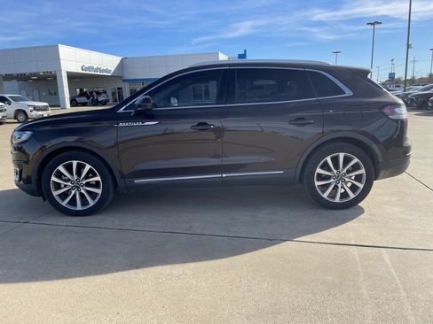 Used 2019 Lincoln Nautilus Select image 7