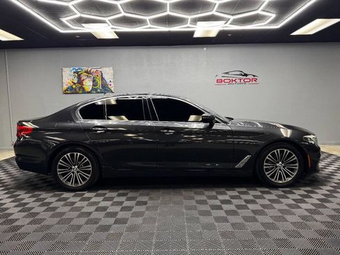 Used 2018 BMW 530i RWD image 16