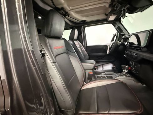 Used 2024 Jeep Gladiator Rubicon w/ Convenience Group AWD/4WD image 64