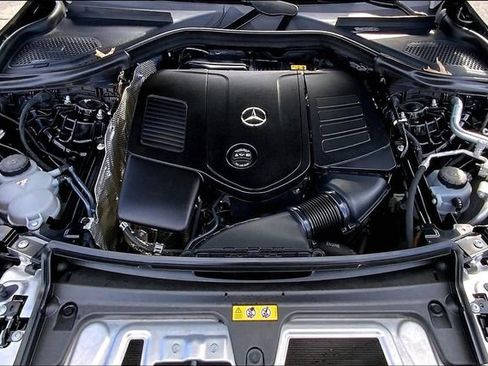 Certified 2024 Mercedes-Benz GLC 300 4MATIC image 26