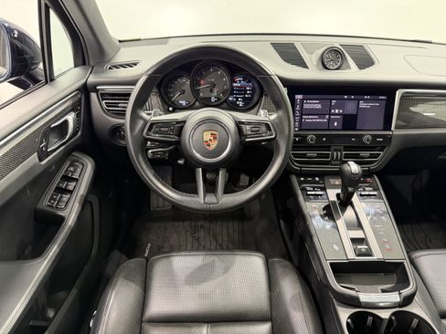 Certified 2022 Porsche Macan image 25