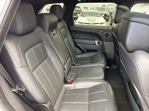Used 2019 Land Rover Range Rover Sport HSE AWD/4WD image 9
