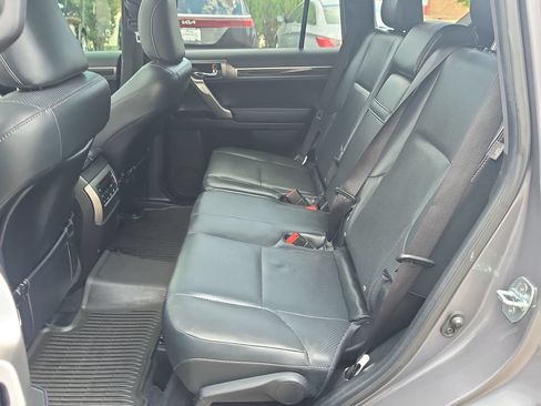 Used 2023 Lexus GX 460 Luxury w/ Off Road Package AWD/4WD image 28