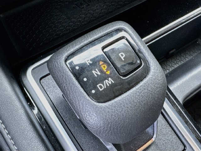 Used 2023 Nissan Pathfinder SL w/ SL Premium Package AWD/4WD image 22