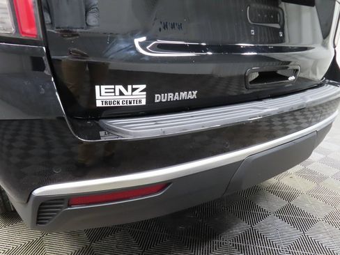 Used 2024 Chevrolet Tahoe High Country image 47