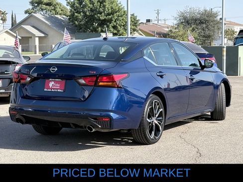 Used 2024 Nissan Altima 2.5 SR FWD image 5