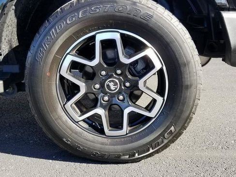 Used 2022 Ford Bronco Outer Banks image 27