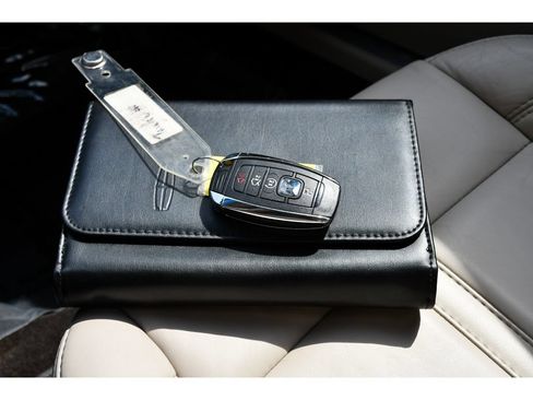 Used 2017 Lincoln MKZ Select FWD image 34