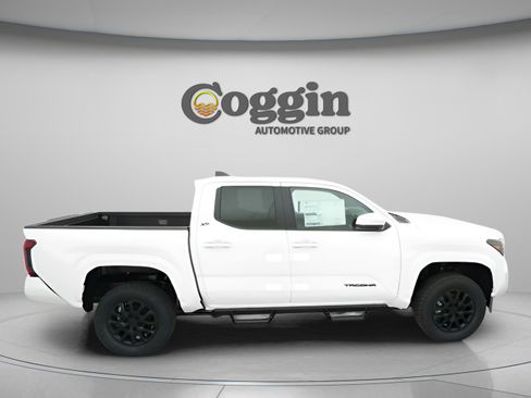New 2026 Toyota Tacoma SR5 AWD/4WD image 25