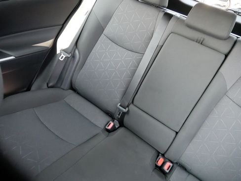 Used 2025 Toyota RAV4 XLE AWD/4WD image 13