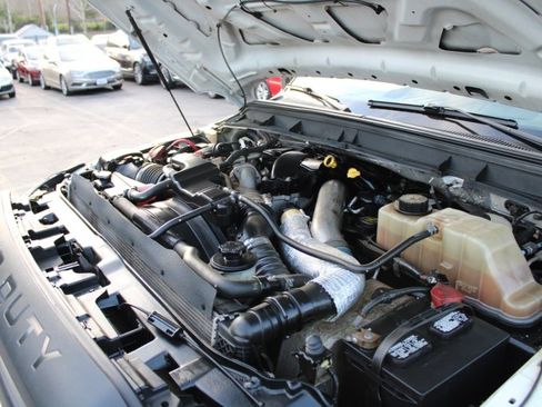 Used 2014 Ford F550 2WD Regular Cab Super Duty image 20