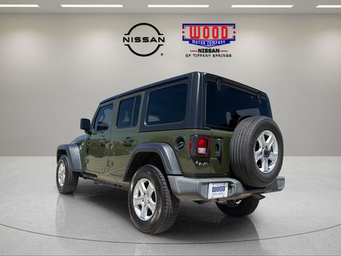 Used 2022 Jeep Wrangler Unlimited Sport AWD/4WD image 4