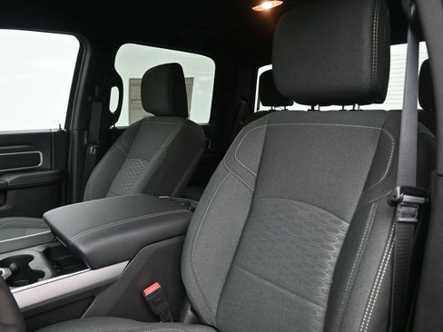 New 2026 RAM 2500 Big Horn AWD/4WD image 27