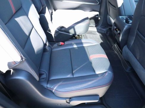 New 2026 Chevrolet Traverse RS w/ LPO, Floor Liner Package image 15