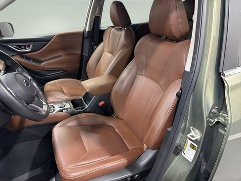 Used 2021 Subaru Forester Touring w/ Popular Package #2 image 12