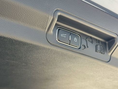 Certified 2025 Ford Explorer ST AWD/4WD image 25