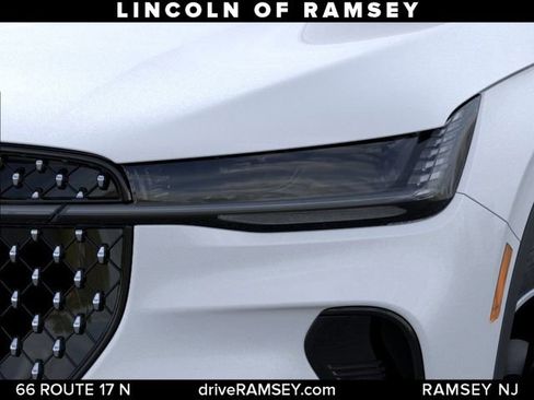 New 2026 Lincoln Nautilus Premier w/ Equipment Group 102A AWD/4WD image 19