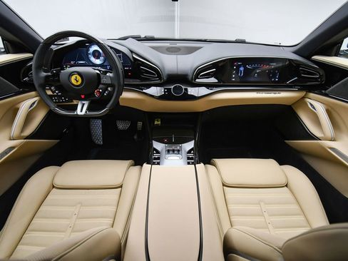 Certified 2025 Ferrari Purosangue image 15