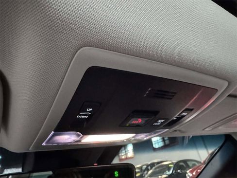 Used 2023 Lexus ES 350 w/ Premium Package image 30