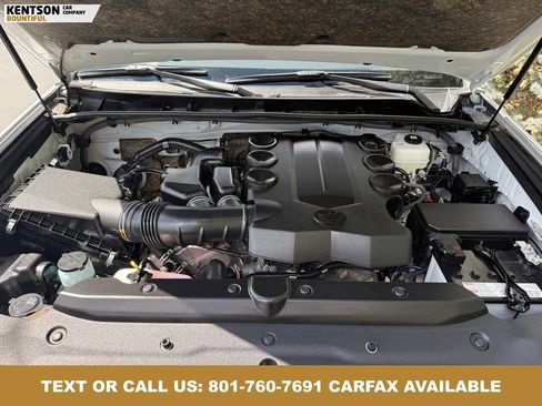 Used 2024 Toyota 4Runner TRD Off-Road AWD/4WD image 35