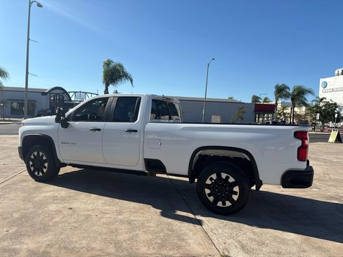 Used 2020 Chevrolet Silverado 2500 Custom AWD/4WD image 13