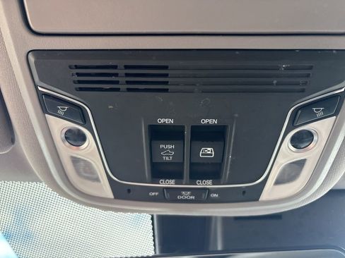 Used 2023 Honda Ridgeline RTL-E image 25