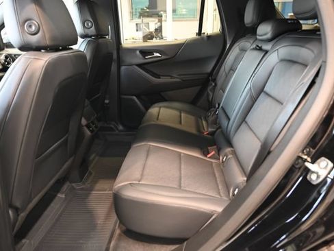 New 2026 Chevrolet Equinox LT w/ Convenience Package II FWD image 11