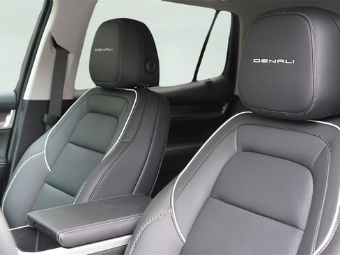 New 2026 GMC Terrain Denali image 10