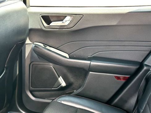 Used 2025 Ford Escape ST-Line FWD image 20