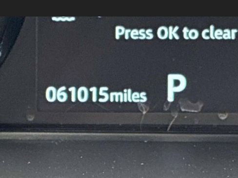 Used 2019 Land Rover Discovery Sport Landmark image 6