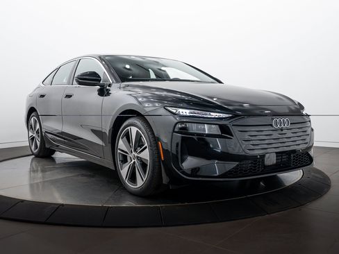 Certified 2025 Audi A6 e-tron Premium Plus w/ Premium Plus AWD/4WD image 2