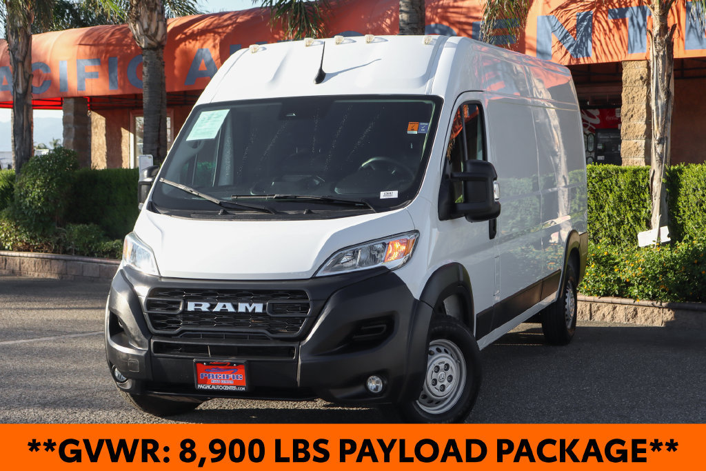 Used 2025 RAM ProMaster 2500 w/ Convenience Group FWD image 4