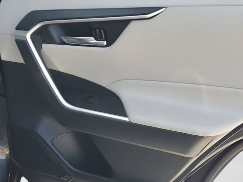 Certified 2024 Toyota RAV4 XLE image 42