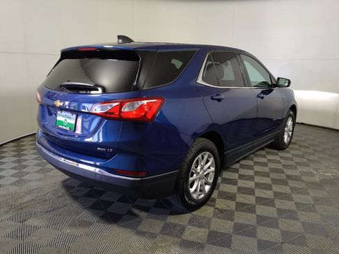Used 2020 Chevrolet Equinox LT w/ Driver Convenience Package AWD/4WD image 9