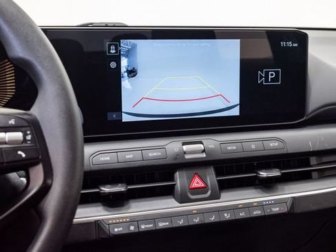Used 2025 Kia K4 FWD image 14
