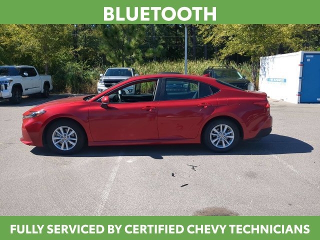 Used 2025 Toyota Camry LE FWD image 9