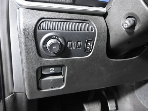 Used 2024 Jeep Wagoneer Series II w/ Flexible Seating Group AWD/4WD image 25