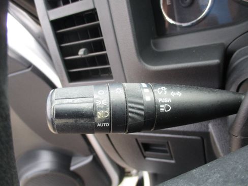 Used 2012 Jeep Liberty Sport AWD/4WD image 15