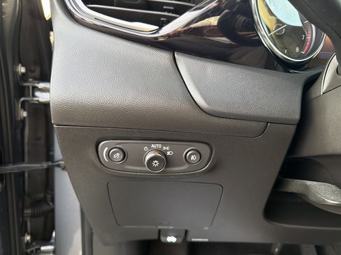 Certified 2021 Buick Encore GX Preferred image 12