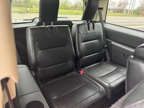 Used 2019 Ford Flex SEL w/ Equipment Group 202A AWD/4WD image 11