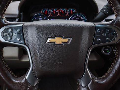 Used 2019 Chevrolet Tahoe LT image 18