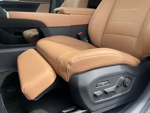 New 2026 Hyundai Santa Fe Calligraphy FWD image 21