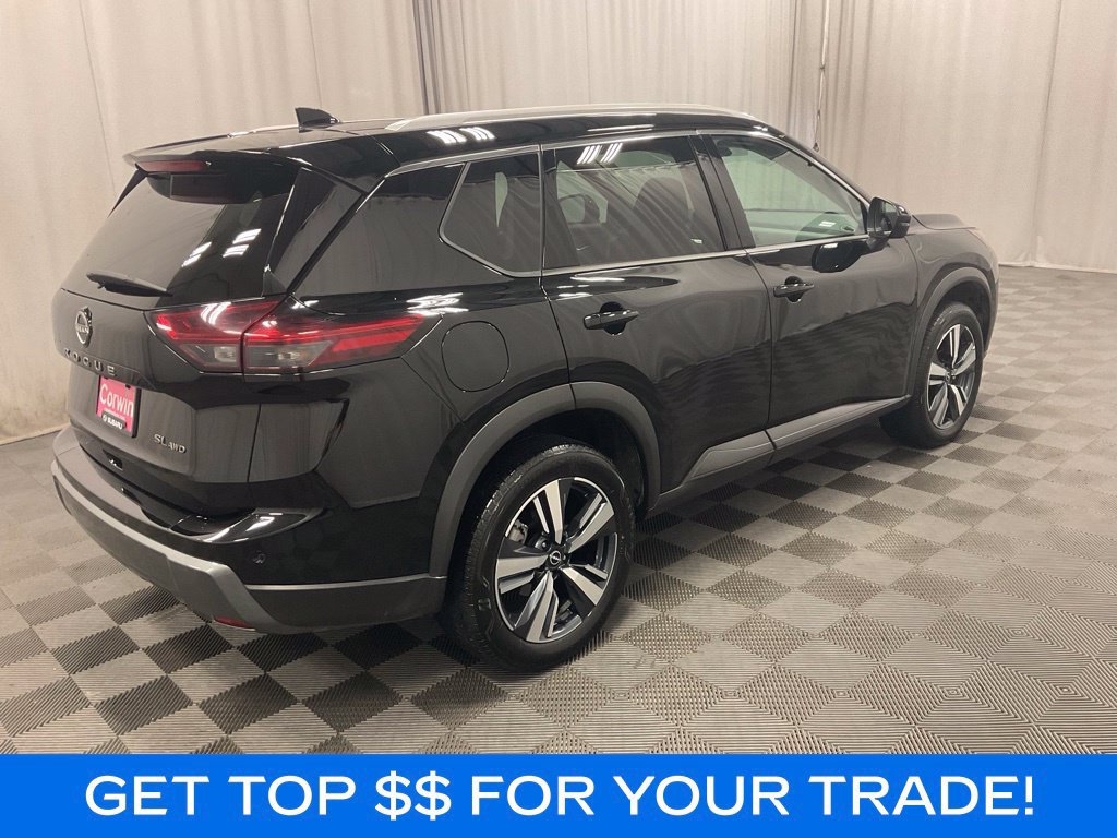 Used 2026 Nissan Rogue SL AWD/4WD image 3